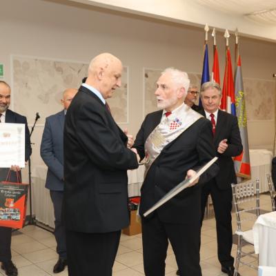 S F G Eneral Ljubo Cesic Rojs